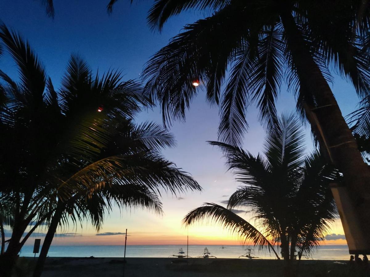 Sulu Sunset Beach Resort Nauhang エクステリア 写真