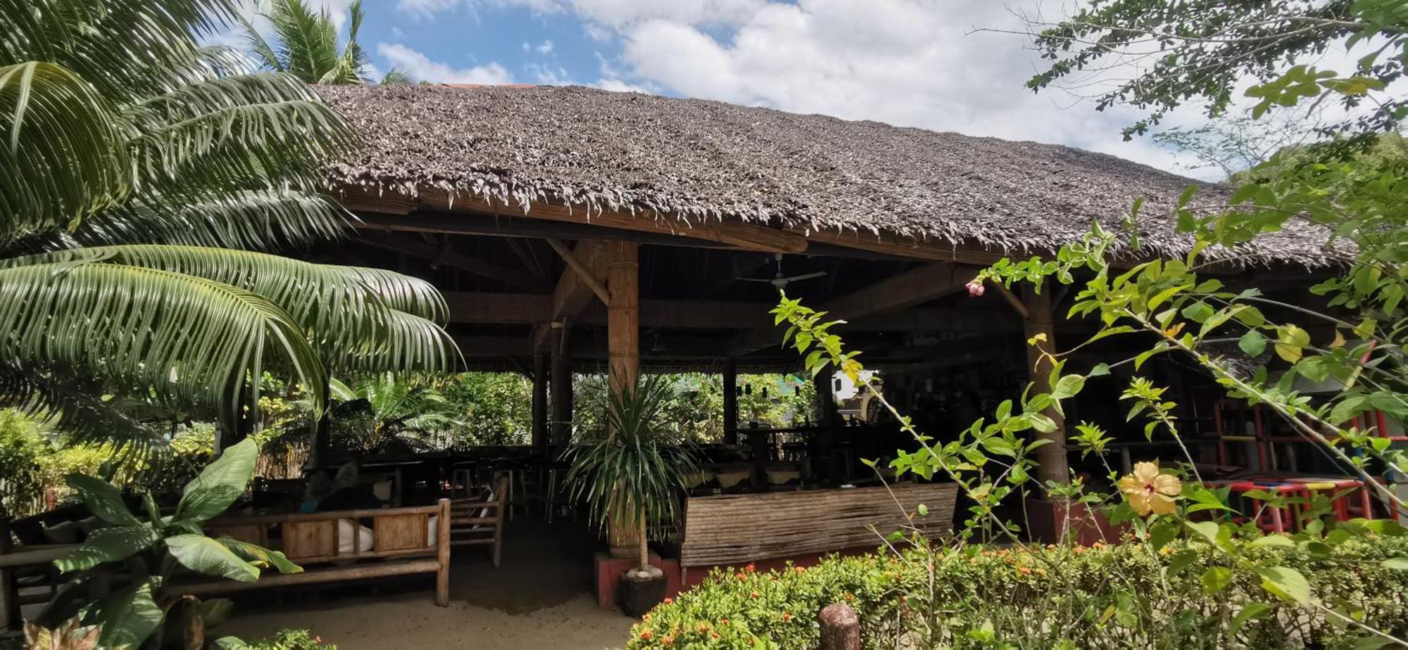 Sulu Sunset Beach Resort Nauhang エクステリア 写真