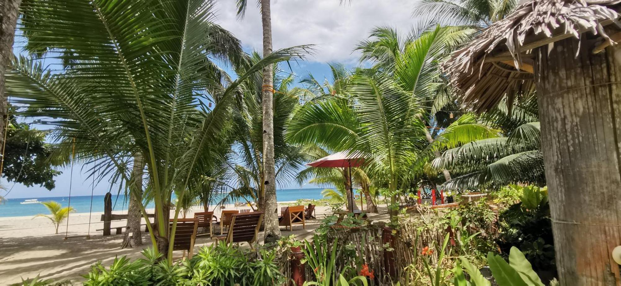 Sulu Sunset Beach Resort Nauhang エクステリア 写真